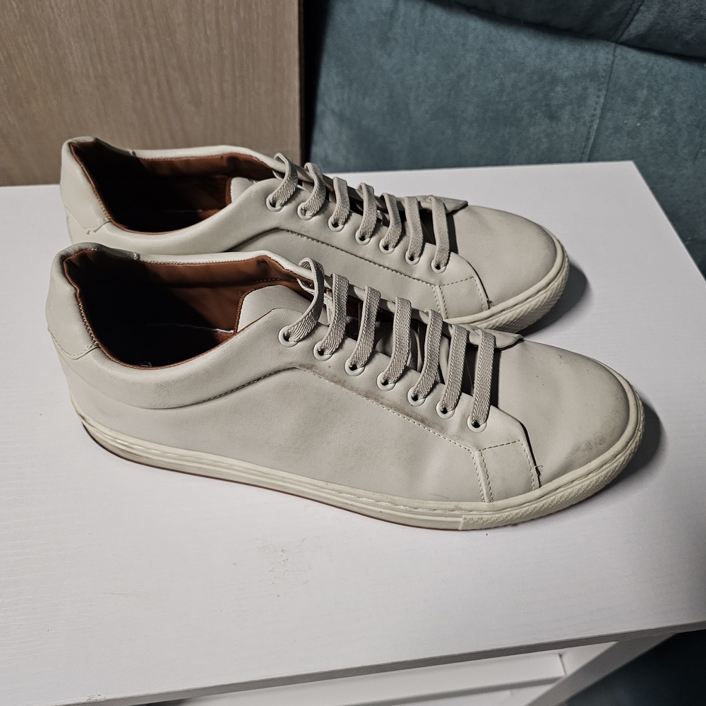 Konstantino Off-White Leather Sneakers